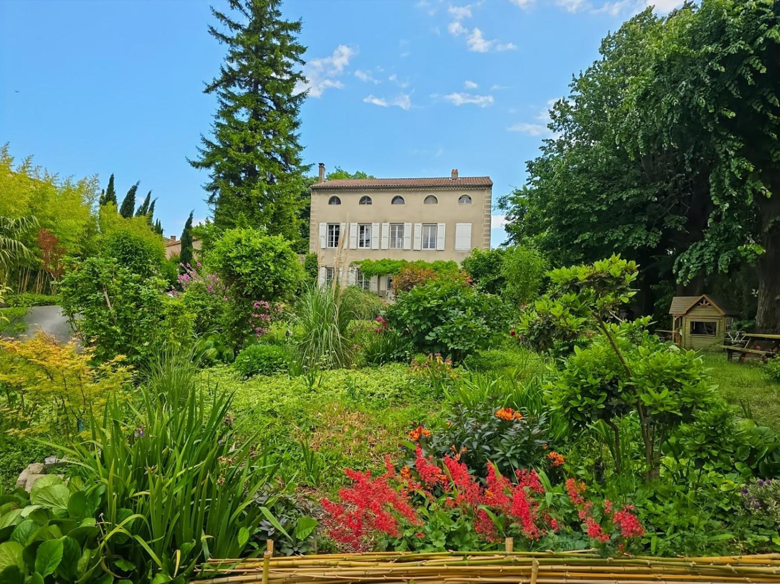 罗纳住宿加早餐旅馆 Andancette 外观 照片